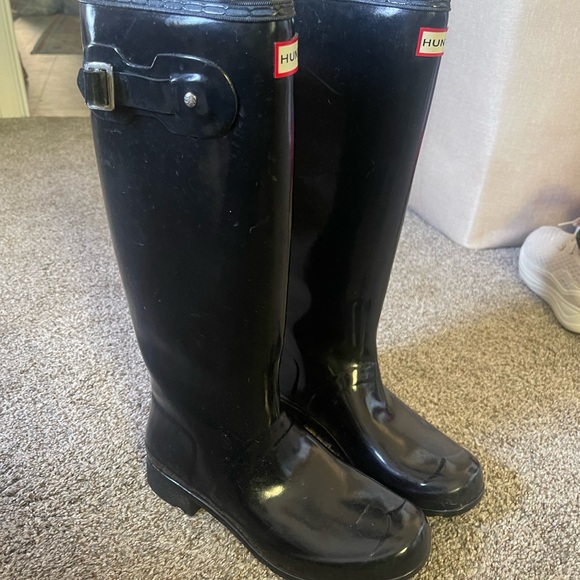 Women’s Size 9 Hunter Rain Boots - Picture 4 of 6